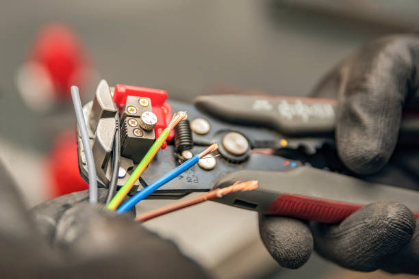 Best Electrician Near Me  in Newk, AR